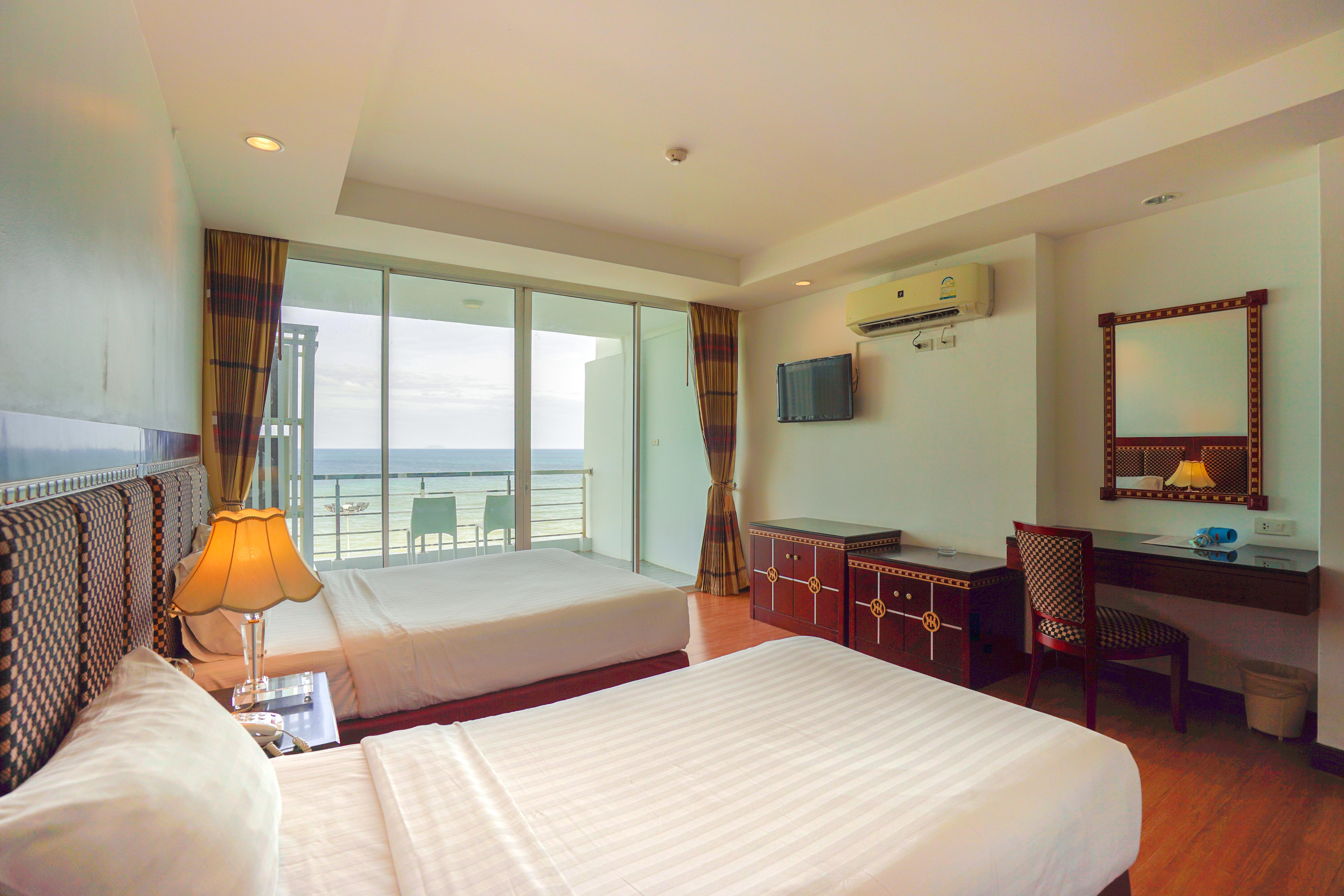 Jomtien Hisotel Dış mekan fotoğraf