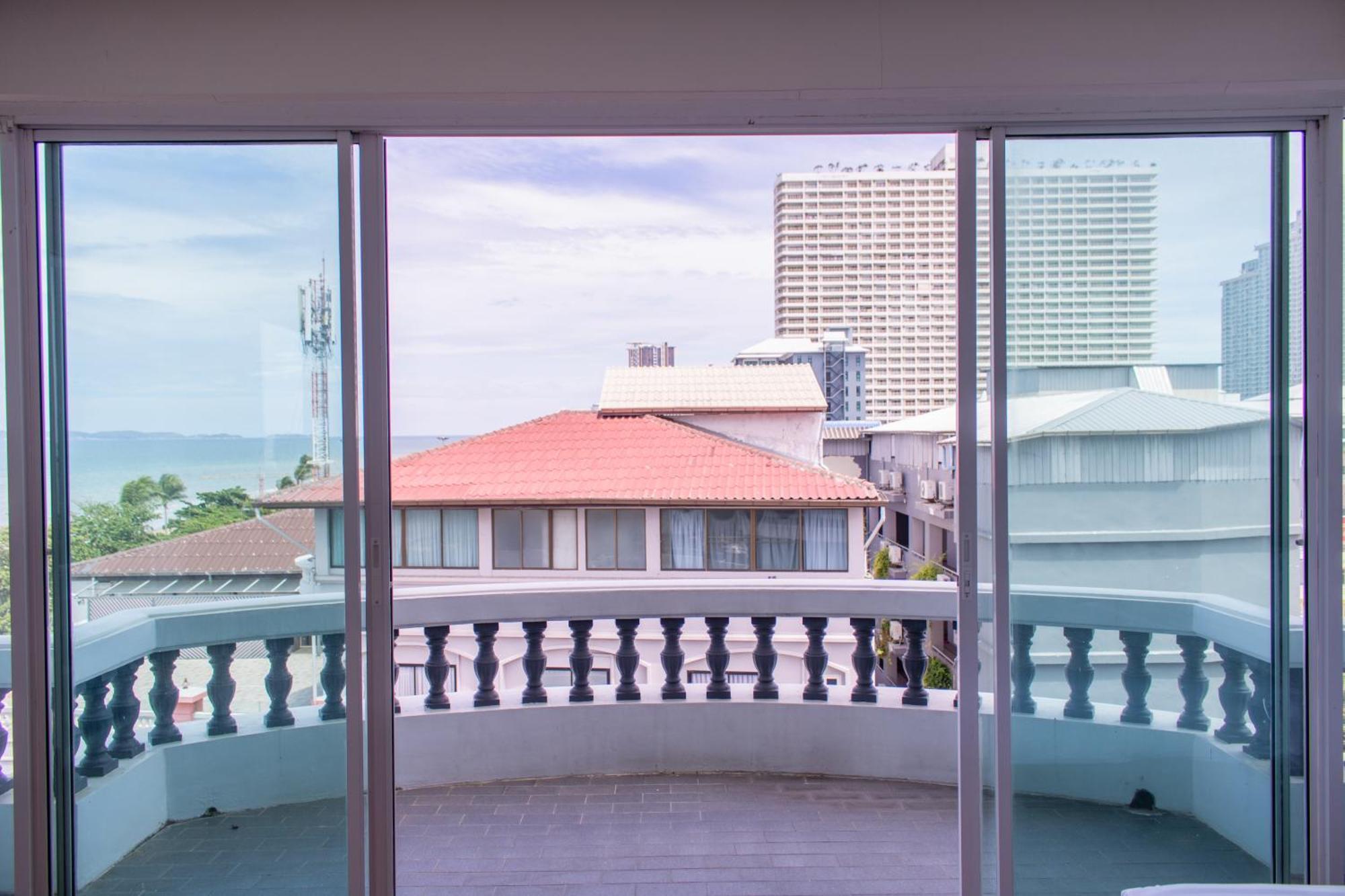 Jomtien Hisotel Dış mekan fotoğraf