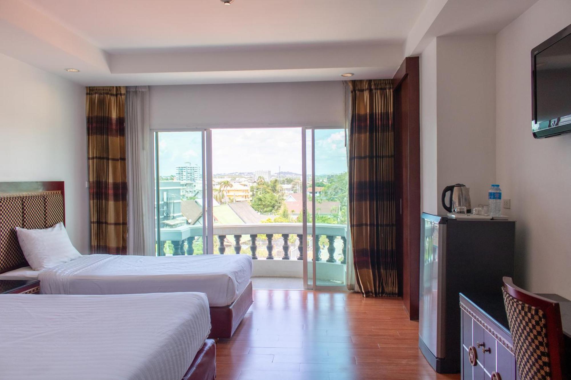 Jomtien Hisotel Dış mekan fotoğraf