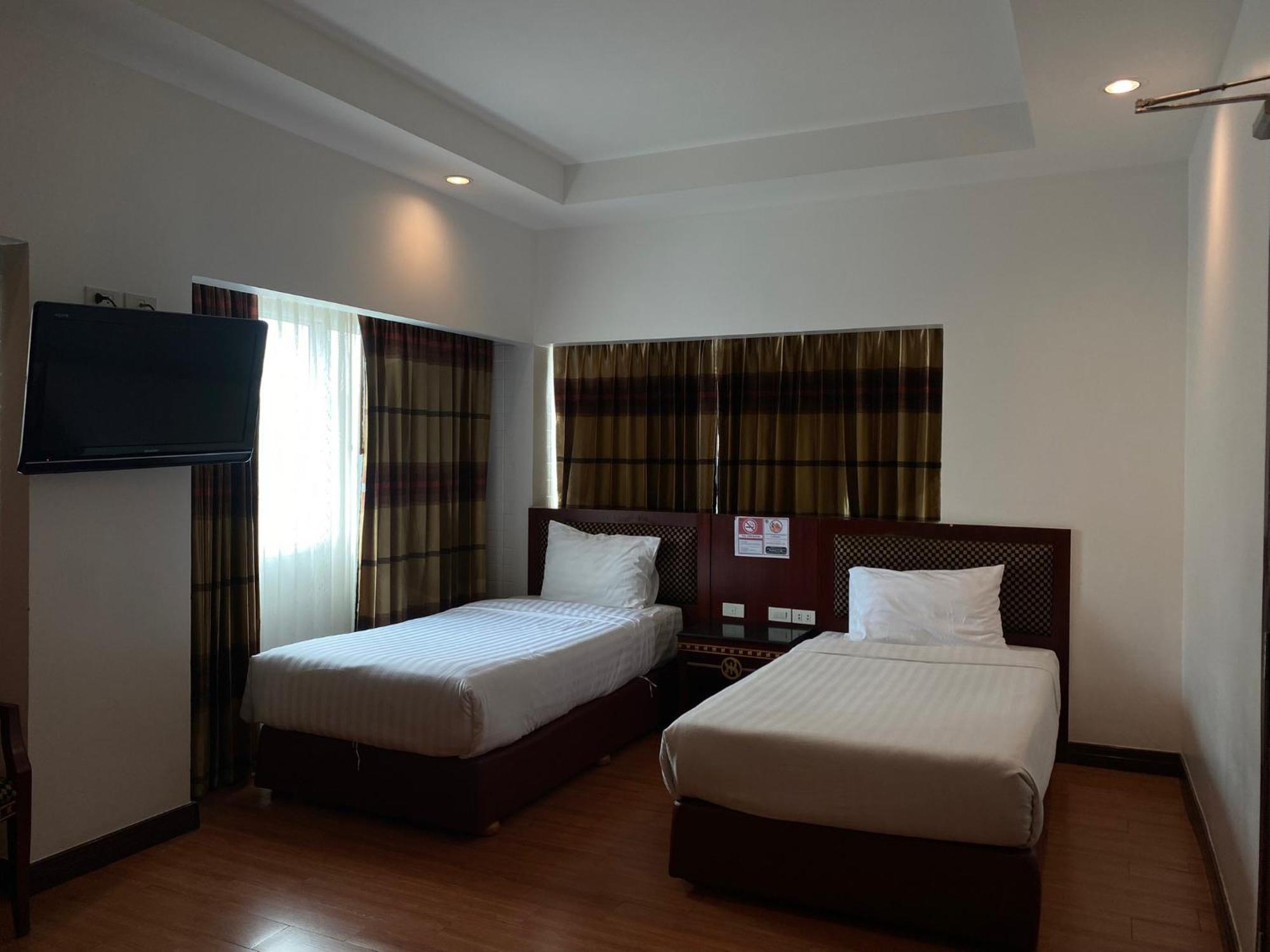 Jomtien Hisotel Dış mekan fotoğraf