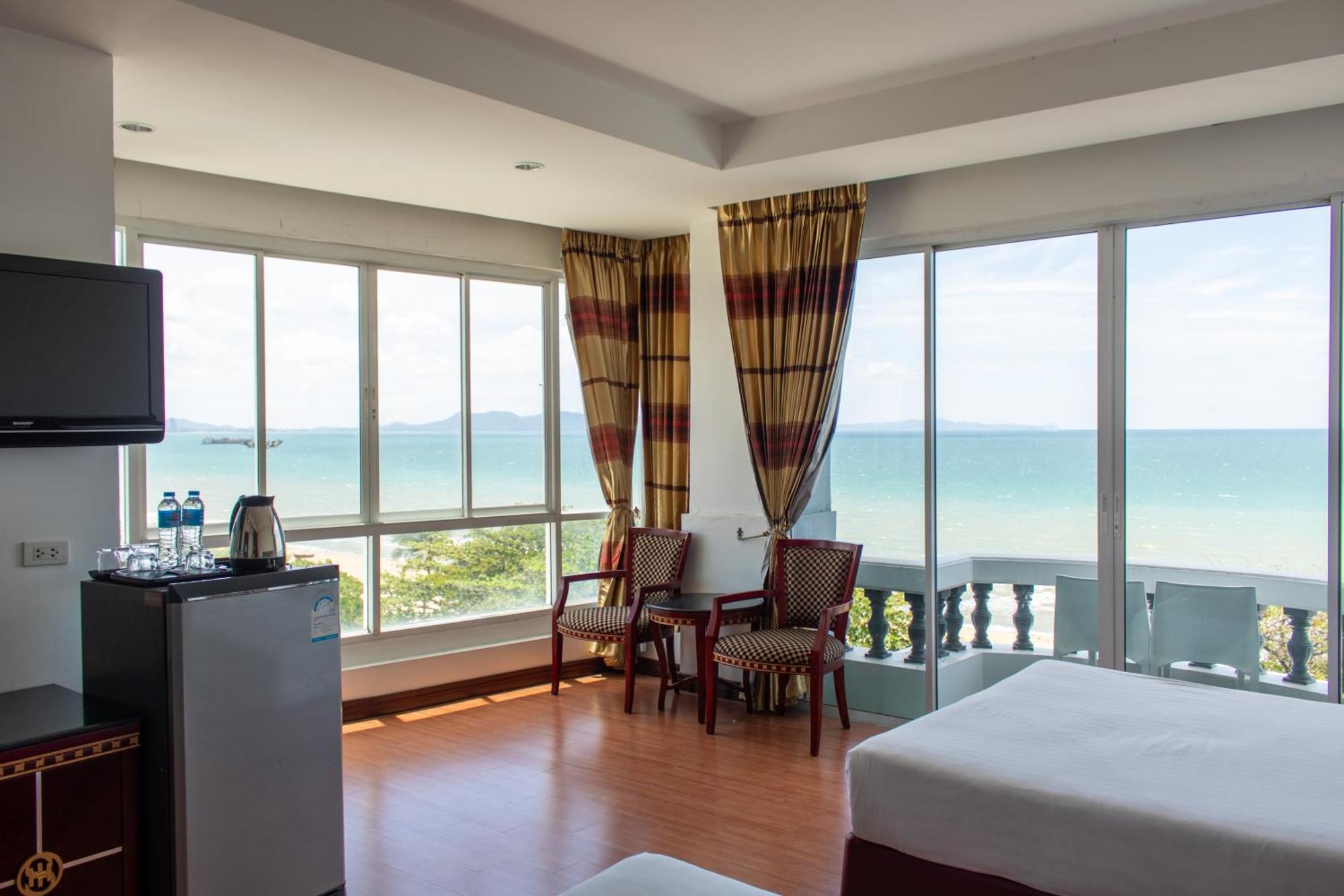 Jomtien Hisotel Dış mekan fotoğraf